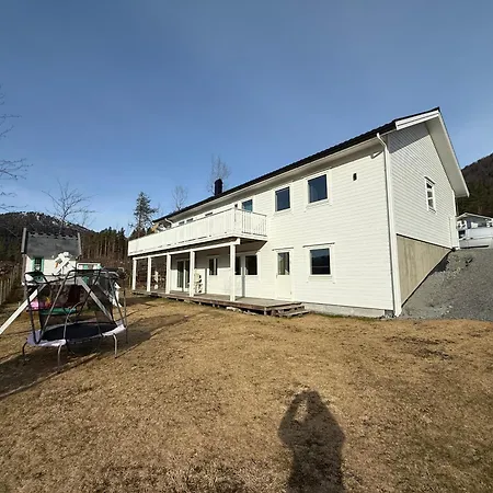 Fjord Horizon 1 Holiday home *